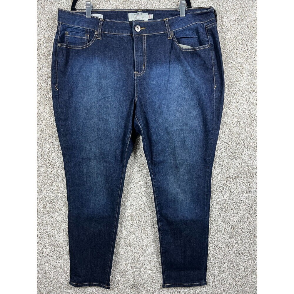 Torrid Denim Jeans Womens 20S Blue Denim Tapered Mid Rise Dark Wash Cotton Poly